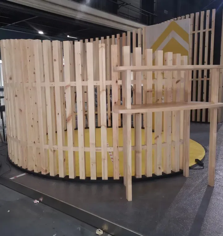 Stand Sejdo Associates (78)