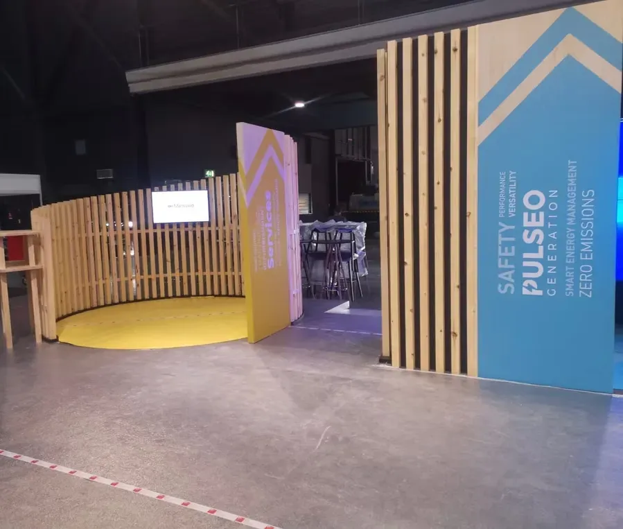Stand Sejdo Associates (80)