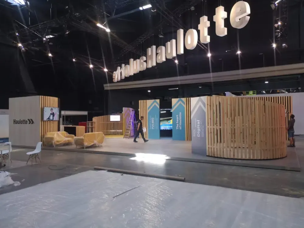 Stand Sejdo Associates (76)